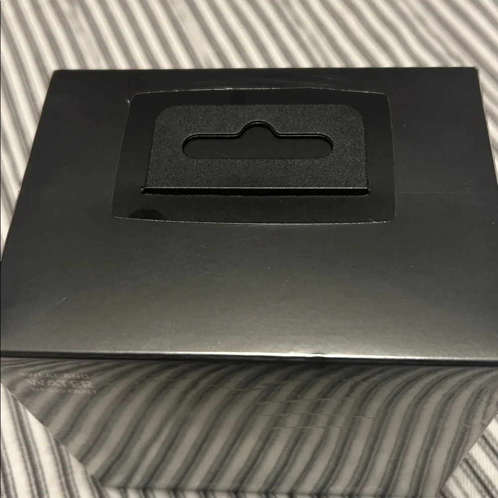Powerbeats Pro Wireless Earphones - Picture 6 of 6
